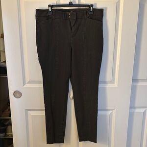 Old navy pixie pants- steel gray size 14 with split pant hem